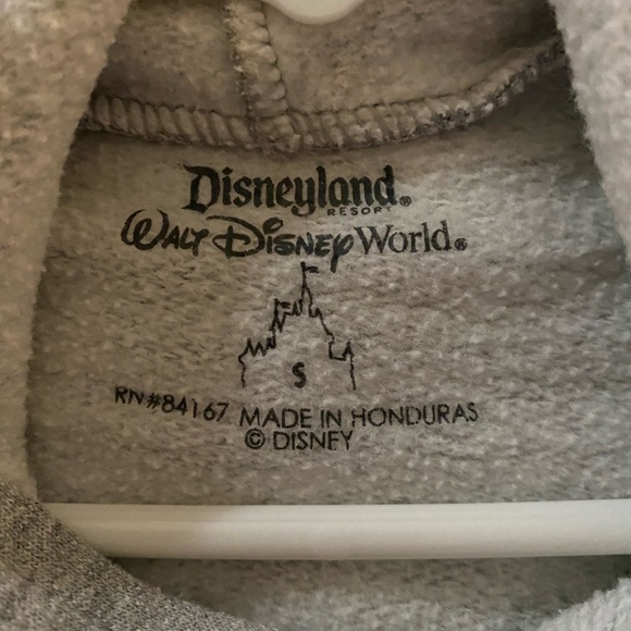 Vintage 2000's Disney World Mickey Mouse Peeking Behind a Pocket Long Sleeve Hoo - Picture 3 of 5